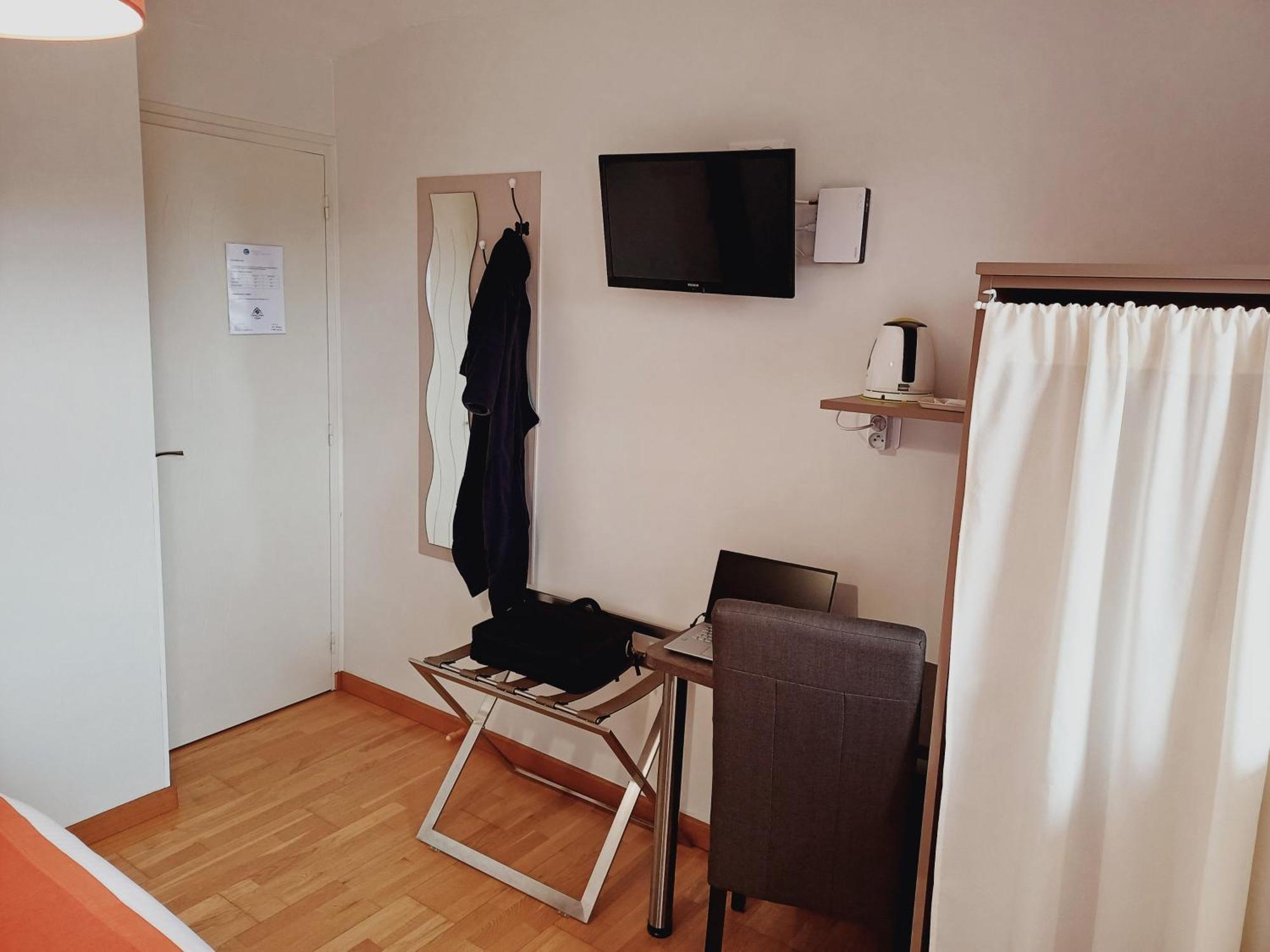 ドゥアルヌネ Les Terrasses Du Ris Bed & Breakfast エクステリア 写真